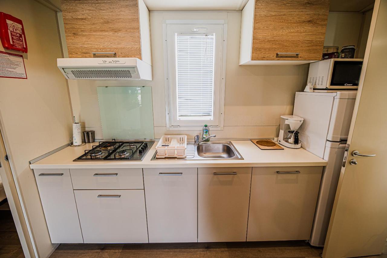 Lake View Mobile Homes With Thermal Riviera Tickets In Terme Catez 카테즈 옵 사비 외부 사진