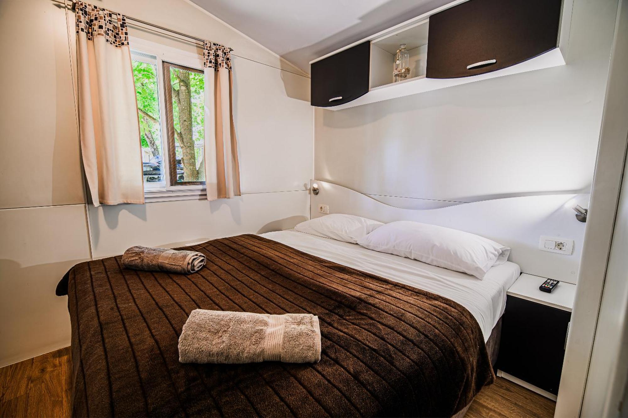 Lake View Mobile Homes With Thermal Riviera Tickets In Terme Catez 카테즈 옵 사비 외부 사진
